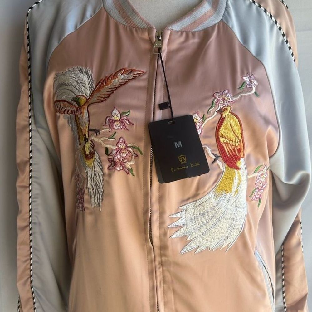 Woman’s bomber jacket silky cream rose embroidered back  NWT size Medium